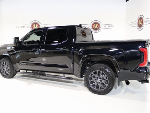 Used 2022 Toyota Tundra Platinum image 31