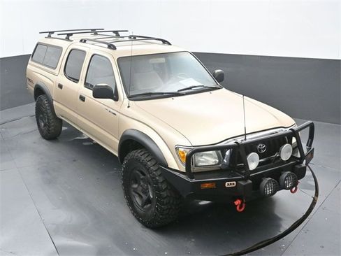 Used 2002 Toyota Tacoma PreRunner image 28