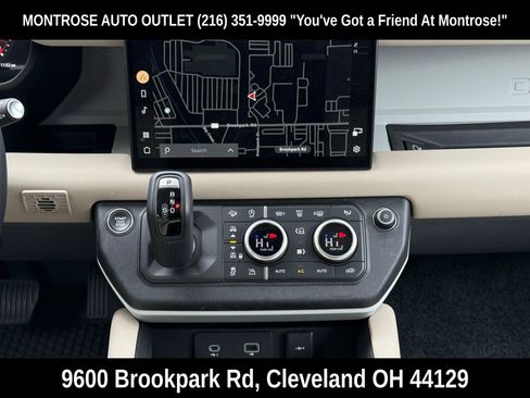 Used 2024 Land Rover Defender 130 S image 20