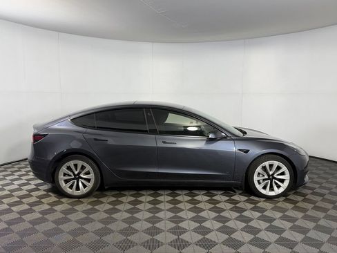 Used 2023 Tesla Model 3 Standard Range RWD image 5