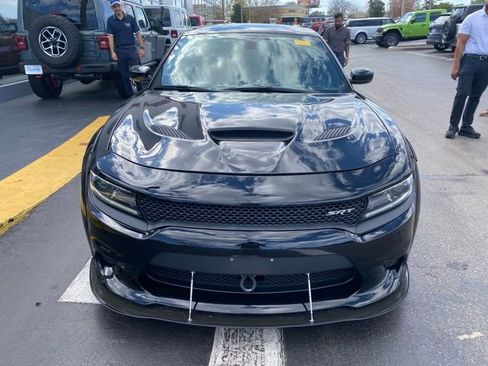 Used 2016 Dodge Charger SRT Hellcat w/ Harman/Kardon Audio Group image 3