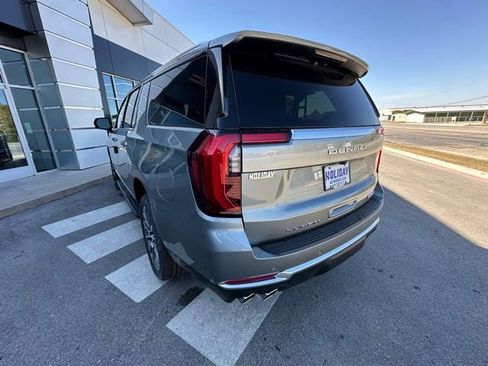 New 2026 GMC Yukon XL Denali w/ LPO, Floor Liner Package image 8