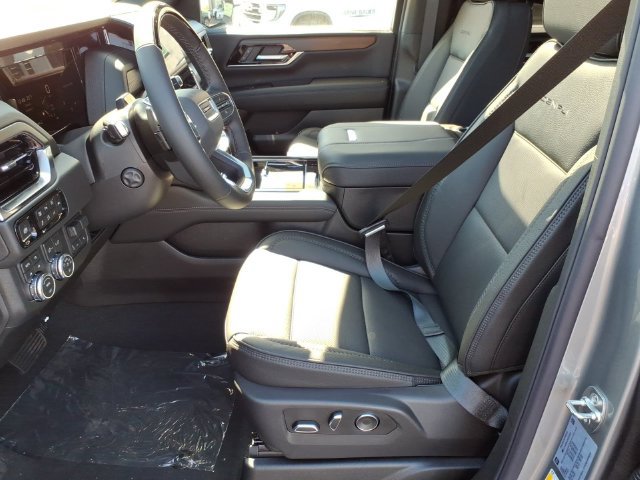 New 2027 GMC Yukon Denali w/ Denali Reserve Package AWD/4WD image 5