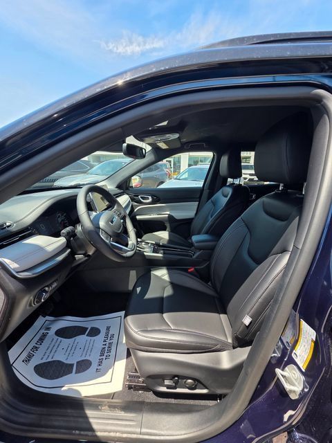 New 2026 Jeep Compass Limited AWD/4WD image 15