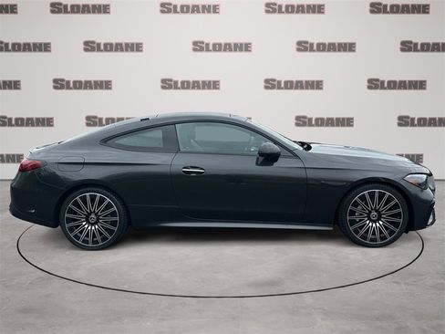 Used 2025 Mercedes-Benz CLE 450 CLE 450 image 6