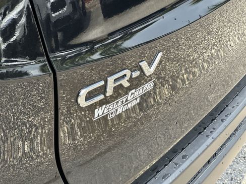 Used 2024 Honda CR-V EX image 11