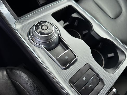 Used 2021 Ford Edge Titanium w/ Cargo Accessory Package image 17