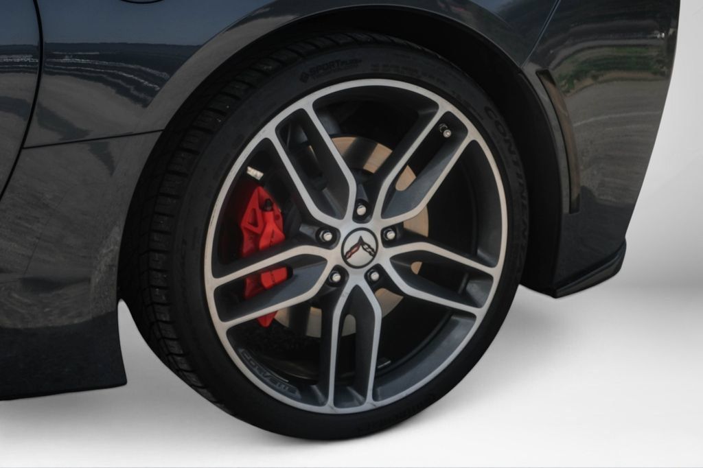 Used 2019 Chevrolet Corvette Stingray Coupe w/ 2LT Preferred Equipment Group RWD image 41