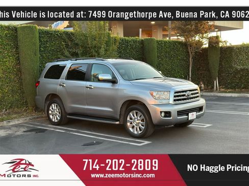 Used 2013 Toyota Sequoia Platinum RWD image 4