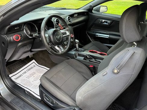 Used 2016 Ford Mustang Coupe w/ Equipment Group 051A image 9