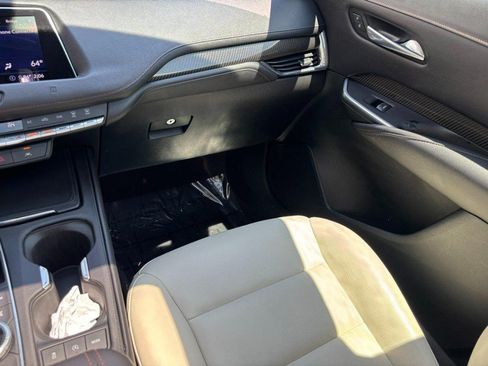 Used 2020 Cadillac XT4 Sport w/ Driver Awareness Package FWD image 19