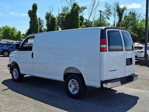 New 2026 Chevrolet Express 2500 w/ Driver Convenience Package RWD image 3