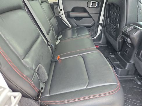 Used 2020 Jeep Wrangler Unlimited Rubicon AWD/4WD image 19