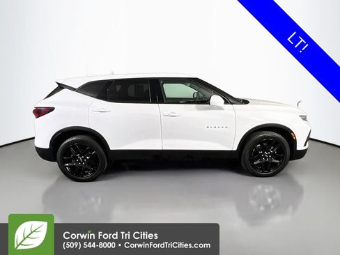 Used 2022 Chevrolet Blazer LT AWD/4WD image 18