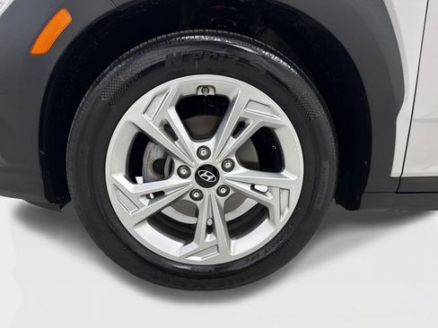 Used 2023 Hyundai Kona SEL FWD image 48