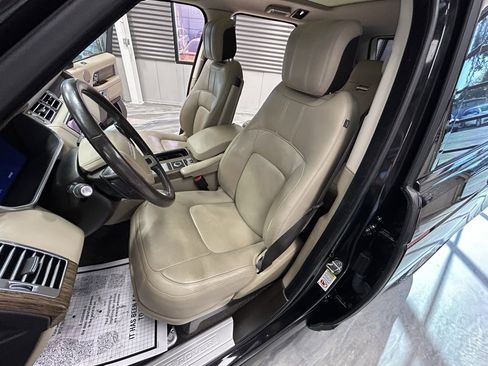 Used 2019 Land Rover Range Rover Supercharged image 8