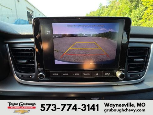 Used 2022 Kia Rio S FWD image 11