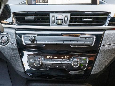 Used 2021 BMW X1 xDrive28i w/ Convenience Package AWD/4WD image 19