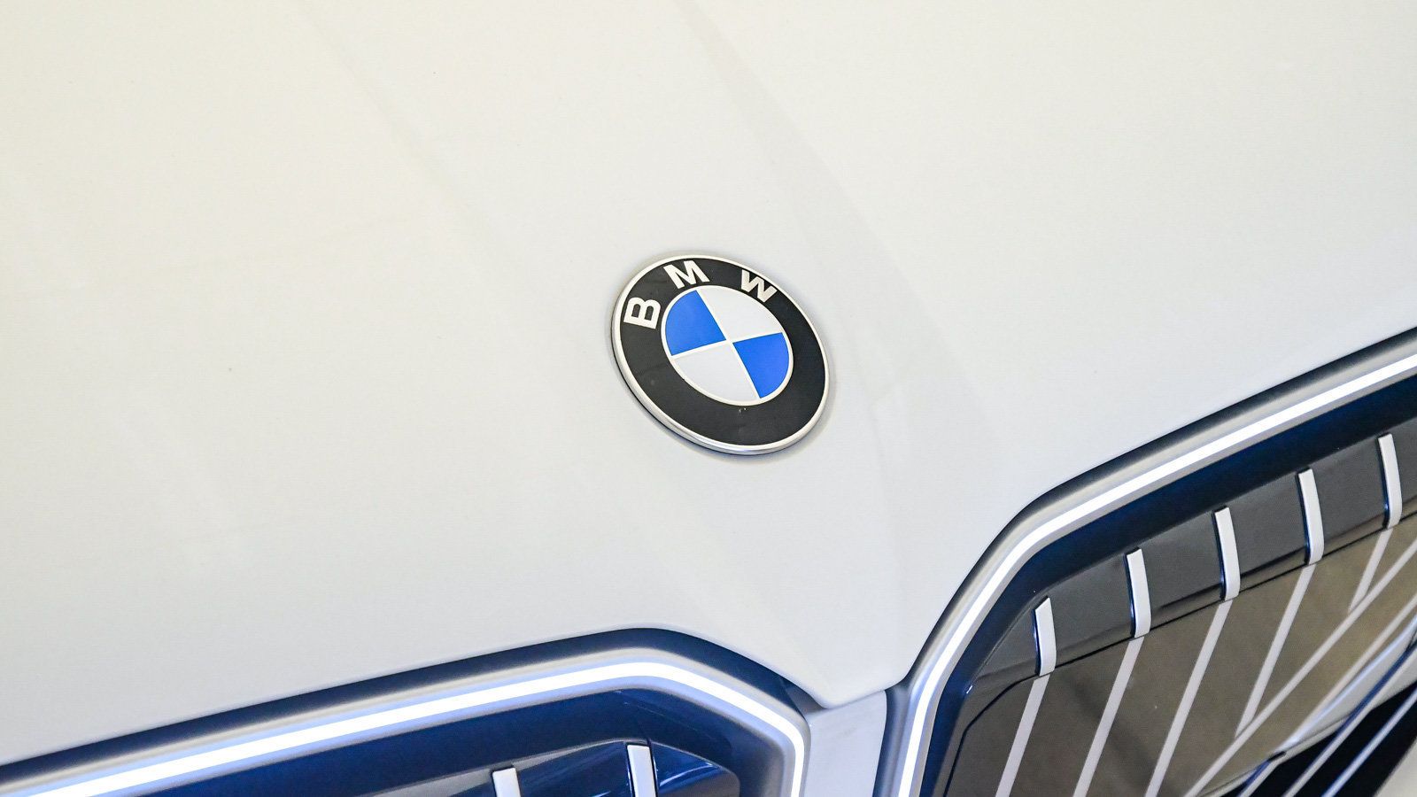 Used 2026 BMW X3 xDrive30i w/ Convenience Package AWD/4WD image 7