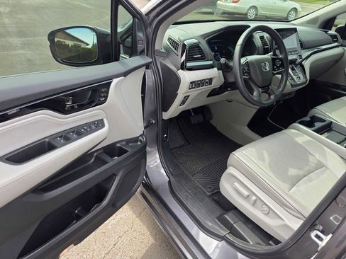 Used 2024 Honda Odyssey Elite image 21