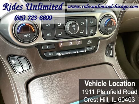 Used 2017 Chevrolet Suburban Premier AWD/4WD image 22