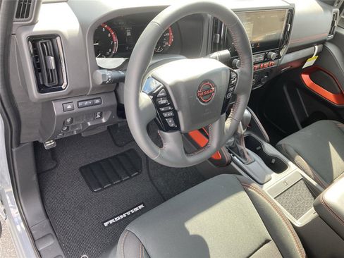 New 2026 Nissan Frontier Pro-X w/ Pro-X Convenience Package image 11