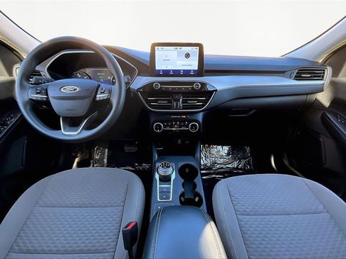 Used 2022 Ford Escape SE image 16