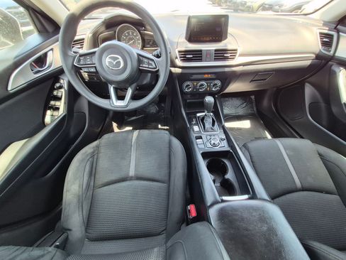Used 2018 MAZDA MAZDA3 Sport w/ Preferred Equipment Package FWD image 27