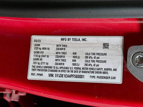 Used 2023 Tesla Model 3 Standard Range RWD image 12