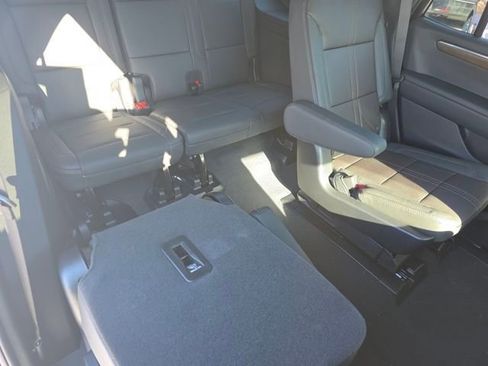 New 2026 Chevrolet Tahoe High Country AWD/4WD image 27
