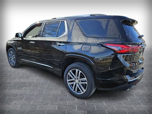 Used 2022 Chevrolet Traverse High Country image 5