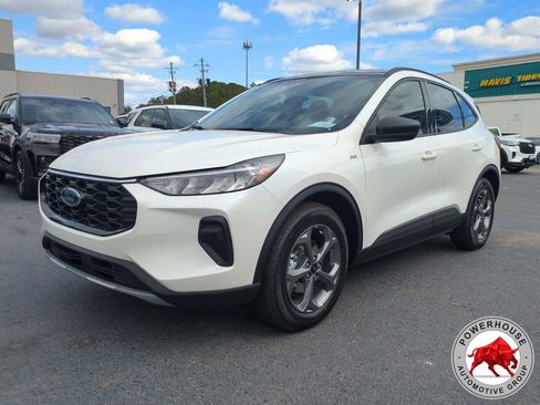 New 2026 Ford Escape ST-Line w/ Tech Pack #1 FWD image 1