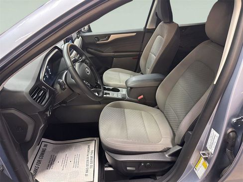 Used 2022 Ford Escape SE w/ Convenience Package image 13