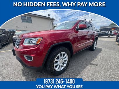 Used 2014 Jeep Grand Cherokee Laredo w/ 18" Wheel & 8.4" Radio Group