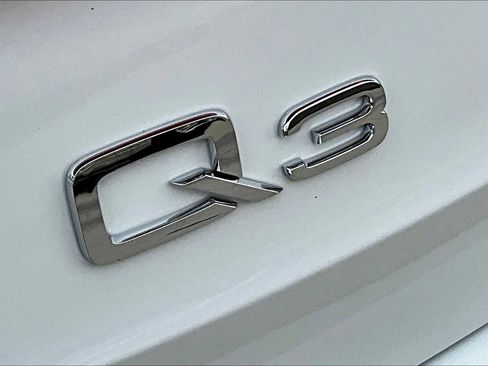 New 2025 Audi Q3 2.0T Premium Plus w/ Premium Plus Package image 15