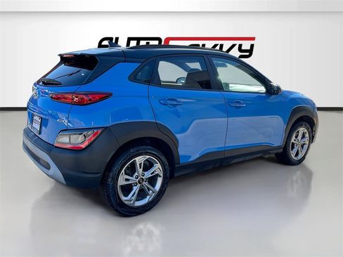 Used 2023 Hyundai Kona SEL w/ Cargo Package image 7