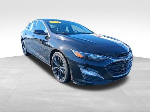 Used 2024 Chevrolet Malibu LT w/ Midnight Edition FWD image 4