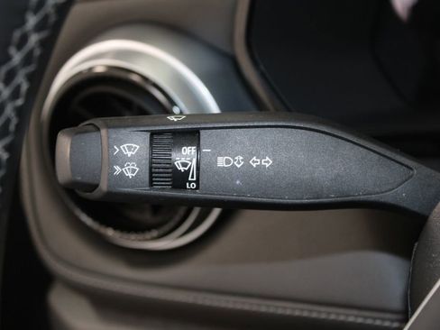 Used 2023 Chevrolet Colorado LT image 36