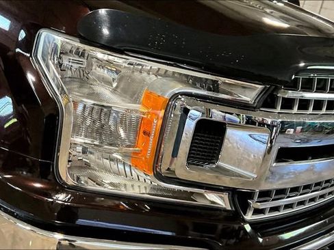 Used 2018 Ford F150 XLT w/ Equipment Group 302A Luxury image 32