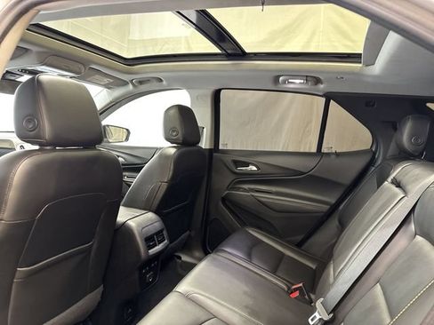 Used 2020 Chevrolet Equinox Premier AWD/4WD image 14