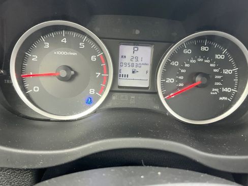 Used 2015 Subaru Forester 2.5i Premium image 14