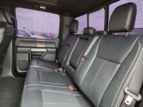 Used 2022 Ford F250 Lariat w/ Lariat Ultimate Package AWD/4WD image 10