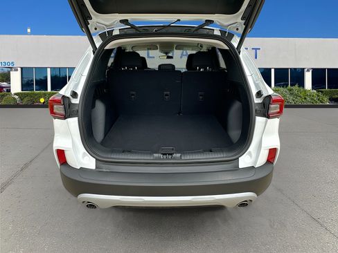 Used 2025 Ford Escape Active image 23