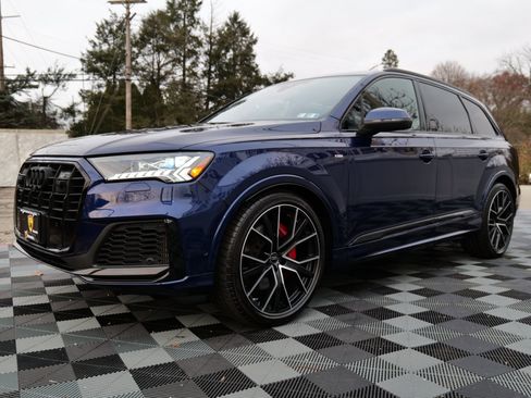 Used 2024 Audi Q7 3.0T Prestige w/ Prestige Package image 90