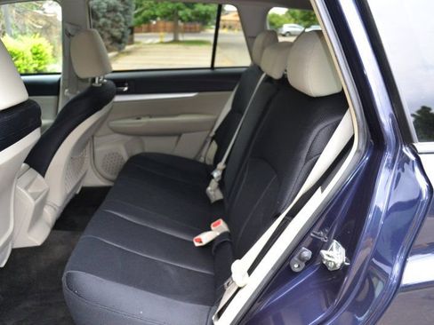 Used 2012 Subaru Outback 2.5i Premium w/ All-Weather Pkg image 30