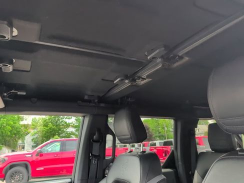 Used 2023 Ford Bronco Big Bend AWD/4WD image 24