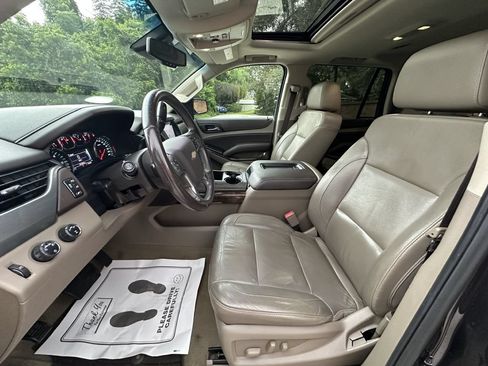 Used 2017 Chevrolet Tahoe LT AWD/4WD image 8