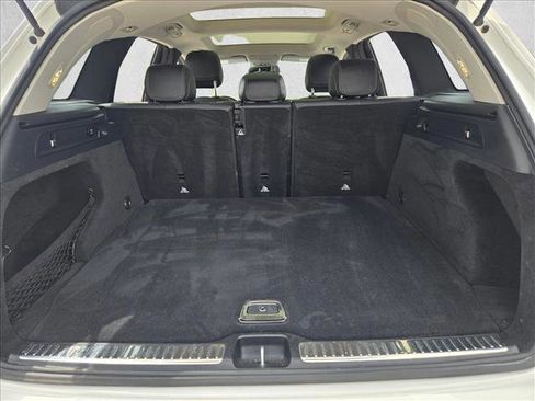 Used 2016 Mercedes-Benz GLC 300 image 6