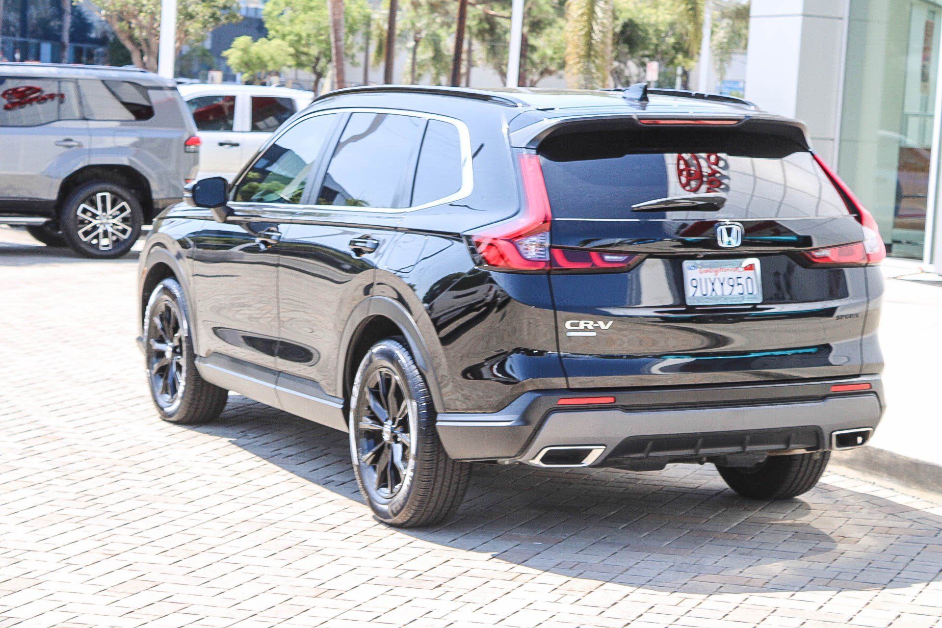 Used 2024 Honda CR-V Sport image 9