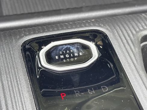 New 2026 Jeep Cherokee Limited AWD/4WD image 25